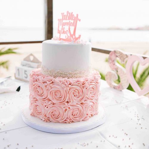 Roses swirl made with butter icing Algarve Wedding Cake
